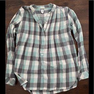 Gap flannel blouse tab collar